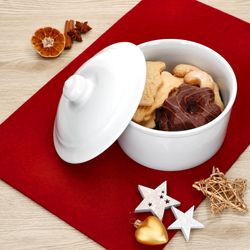 02-MamboCat-Anna-Gebaeckdose-Moodpicture-01.jpg ANNA Gebäckdose weiß 960ml aus Porzellan - 161880_Bild_2