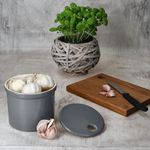2er Set OSKAR Knoblauch-Vorratsdose S in Grau aus weißem Ton - 1992S_Bild_3