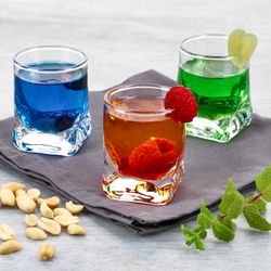 03-11107122S-Borgonovo-Frosty-Schnapsglaeser-70ml-Ambientebild-01.jpg 6er Set FROSTY Schnapsgläser aus Glas - 11107122S_Bild_3