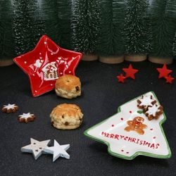 03-24306364-HIT-Patisserie-Weihnachten-Keksteller-Ambientebild-01-2tlg-Stern-Tanne.jpg 03-24306364-HIT-Patisserie-Weihnachten-Keksteller-Ambientebild-01-2tlg-Stern-Tanne.jpg