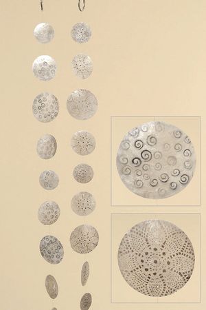 Capiz Girlande Ornamente + Ringe weiß hellbraun  Stückpreis Länge 1,80 m