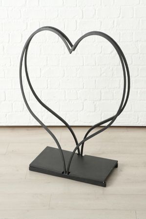 Eisenregal für Brennholz herzförmig schwarz H 78 cm 