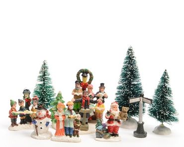 Dekofiguren 9tlg  Dorfbewohner Bäume Nikolaus Schneemann Weihnachten Tischdeko
