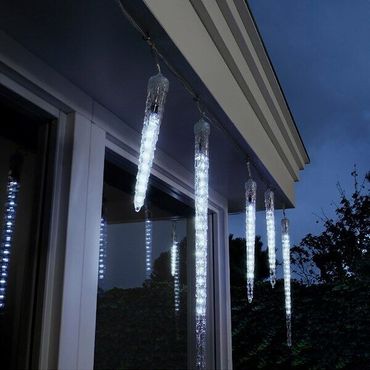 LED Eiszapfen Baumbeleuchtung Beleuchtung Lichterkette transparent Außen 2,70 m