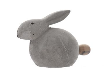 Beton Hase mit Holzsterz