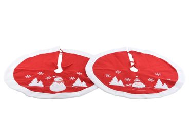 Weihnachtsbaumdecke Polyester weiss/rot Ø89 cm 2 sortiert Stückpreis