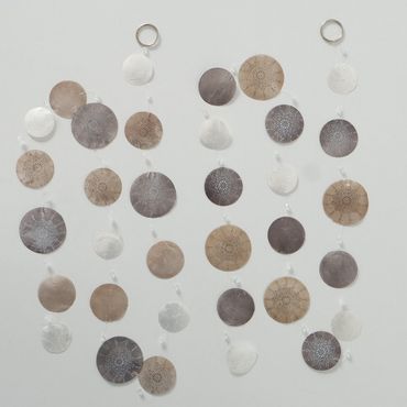 Muschel Capiz Windspiel Nyla beige dunkelgrau weiß 1 Stück