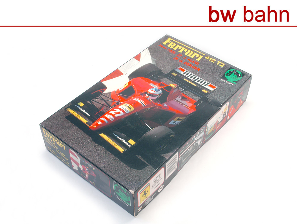 PROTAR 1/24 Ferrari F40 1984 - Kit Plastique Complet Mod 207 - Fabrication Japon