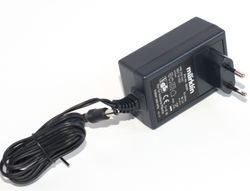 Alimentation à Découpage Märklin 66361 Pour Modélisme Ferroviaire - 230V Entrée / 18V 36W Sortie