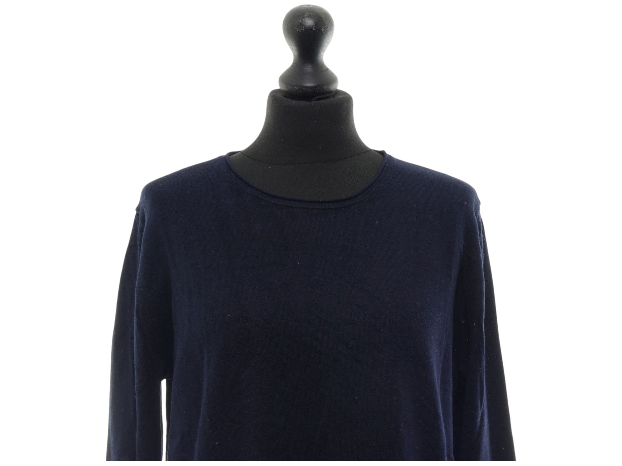 BRAX women's pullover sweater 42 blue dark blue round neck fine knit with viscose BRAX women's pullover sweater 42 blue dark blue round neck fine knit with viscose