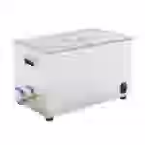 uw06v41u0-4108648.jpg