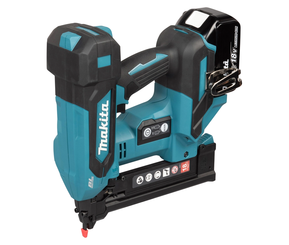 Makita Akku-Tacker DST630