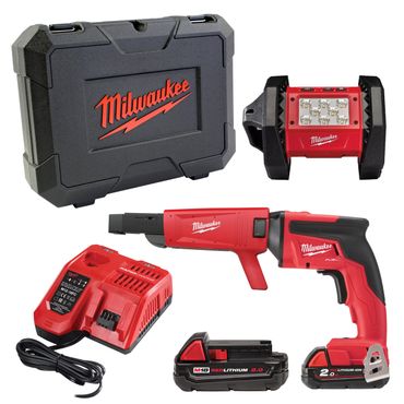 Milwaukee Akku-Trockenbauschrauber FUEL M18FSGC-202X + Lampe M18 AL-0 im Koffer