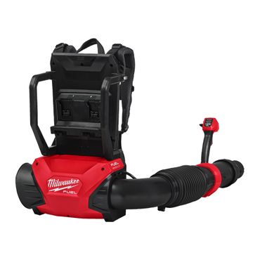 Milwaukee M18 FUEL Akku-Rucksackgebläse M18 F2BPB-124, 4x 12,0 HB und 6-fach Ladegerät