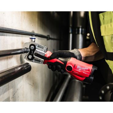 Milwaukee M12 Akku-Presswerkzeug mit ONE-KEY M12ONEHPT-202C