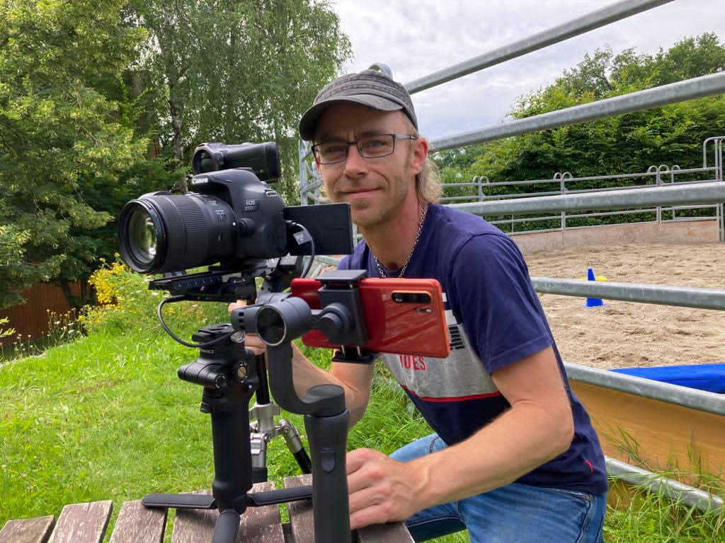 Björn auf dem Eschbachhof beim Videodreh für das Eschbach Horsemanship Image-Video