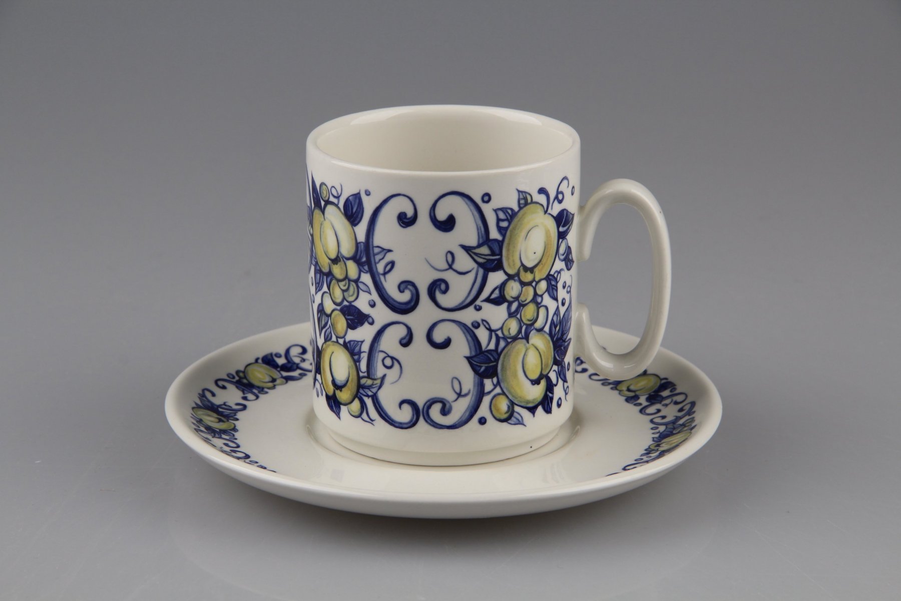 Villeroy Und Boch Geschirr Alte Serien Verkaufen Kaffeebecher mit Untere Villeroy & Boch Cadiz online kaufen bei