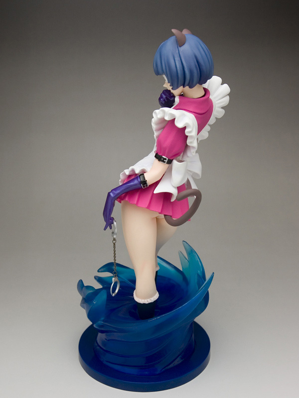 Ikki Tousen: Ryomou Shimei Battle Maid Black Ver. 1/6 Scale Poly Resin