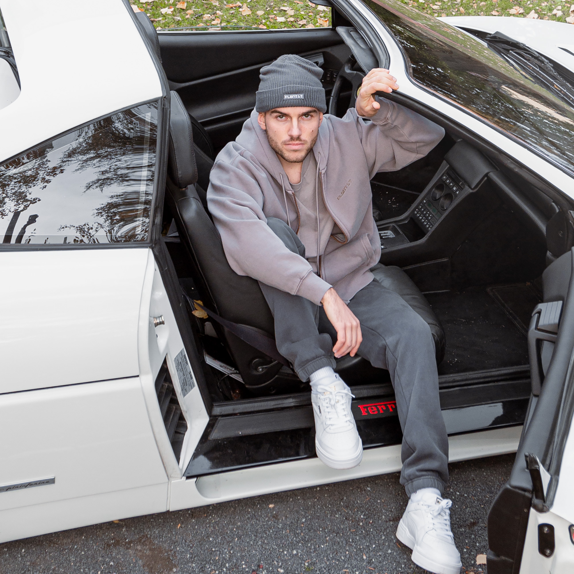 FLGNTLT GRAPHITE BEANIE