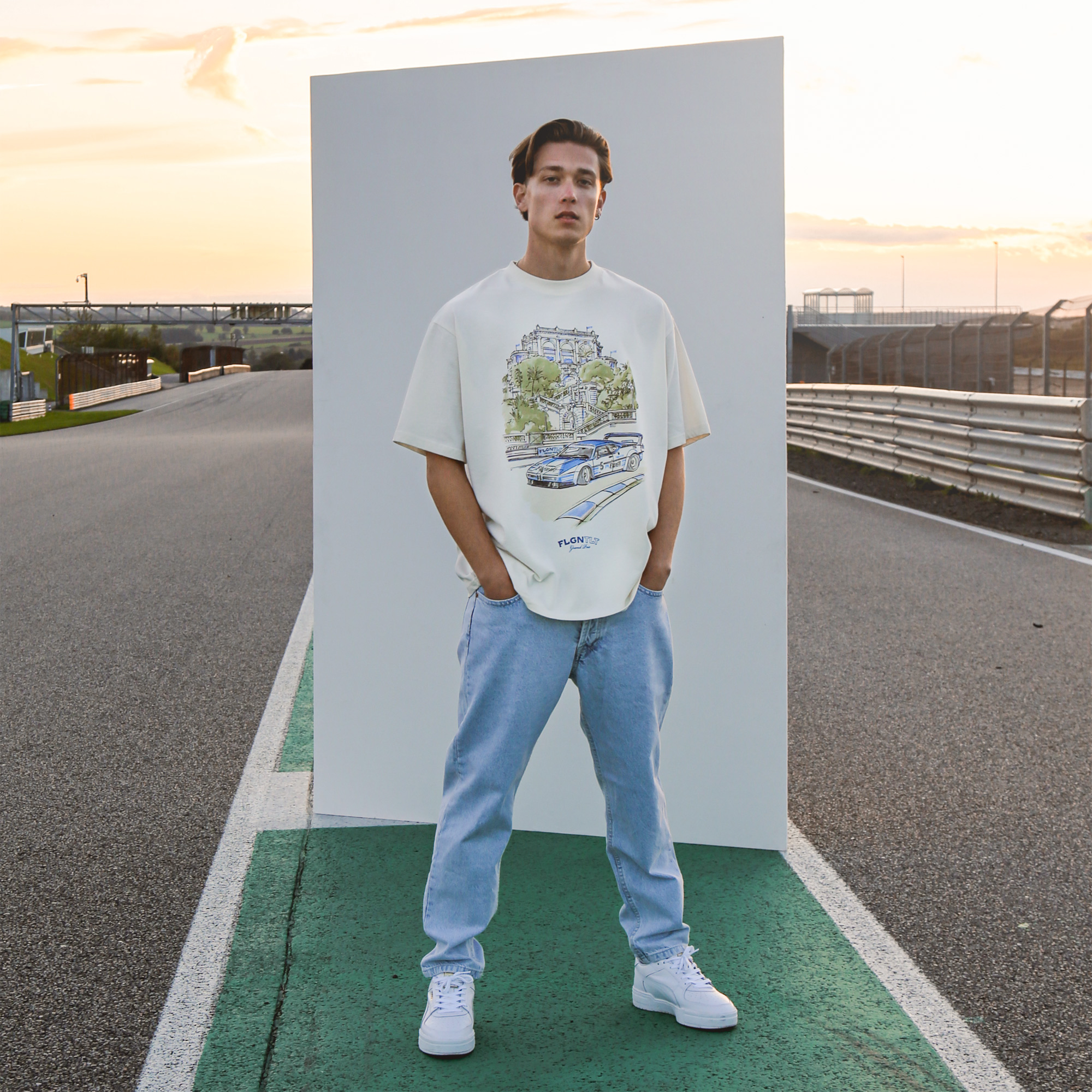 FLGNTLT GRAND HOTEL SHIRT