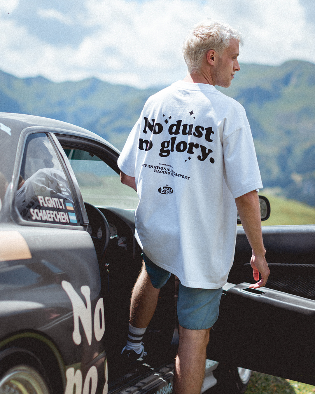 FLGNTLT x SCHAEFCHEN SHEEP TEE