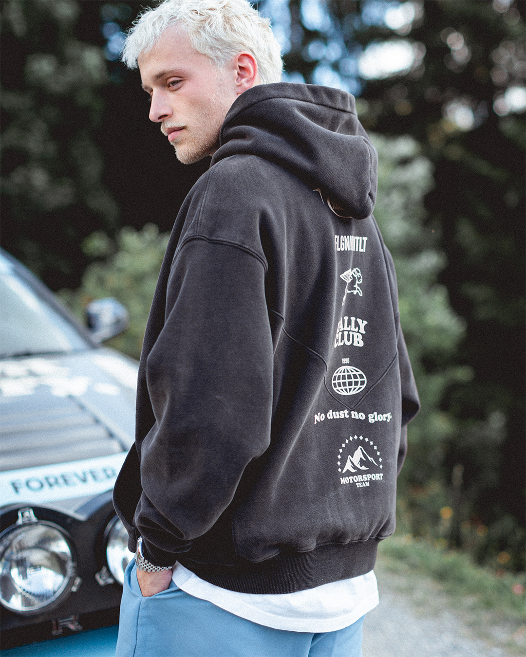 FLGNTLT & SCHAEFCHEN DUST HOODIE