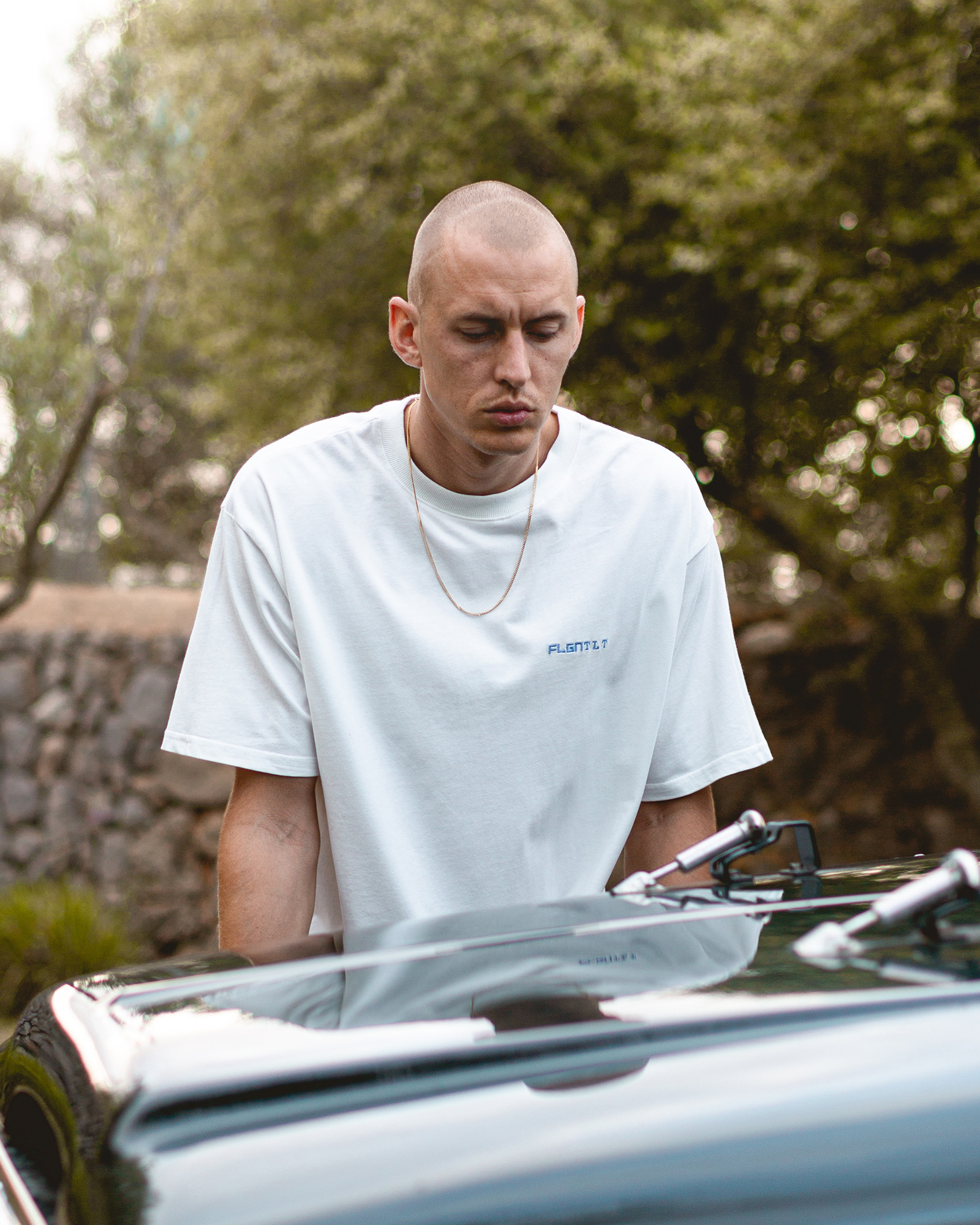FLGNTLT PALMS TEE