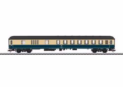Maerklin-H0-43953-Halbgepaeckwagen-BDms-273-62075.jpg Maerklin-H0-43953-Halbgepaeckwagen-BDms-273-62075.jpg