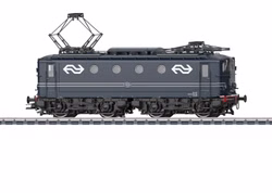 Maerklin-H0-38110-Elektrolokomotive-Serie-1100-63785.jpg Maerklin-H0-38110-Elektrolokomotive-Serie-1100-63785.jpg