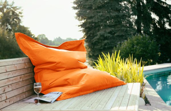 Outdoorfähiger Riesensitzsack ca. 140 x 180 cm, Farbe orange