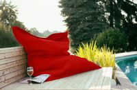 Outdoorfähiger Riesensitzsack ca. 140 x 180 cm, Farbe rot