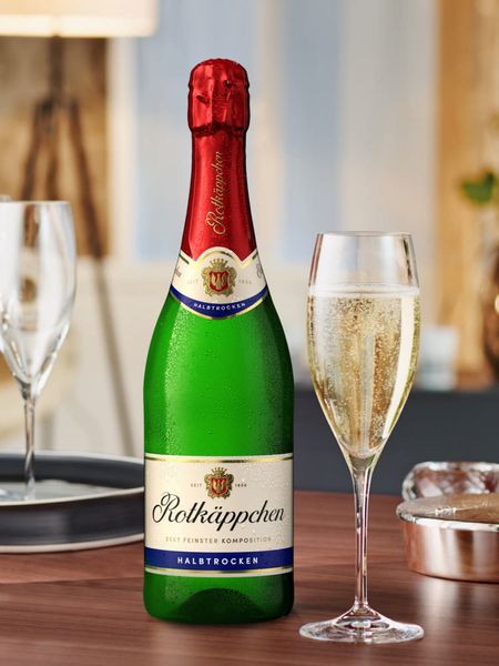 Sekt halbtrocken 0,75l - 6er Karton