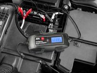 Int. Batterieladegerät 6/12V 4A mit Kabelaufroller