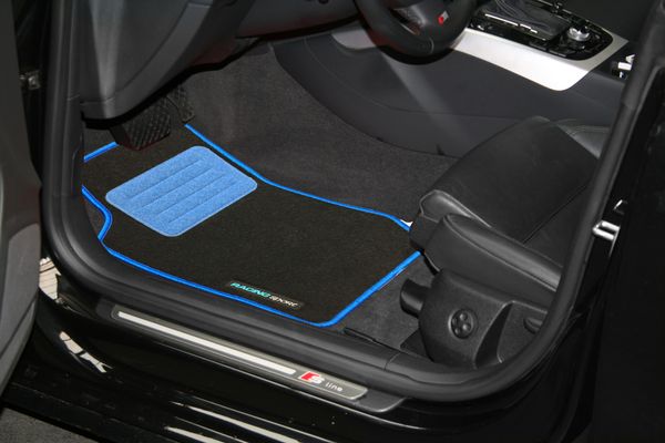 Universal KFZ-Fußmatte "Racing Sport" blau