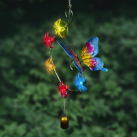 I-Glow LED-Solar-Hängeleuchte "Glöckchen" - Schmetterling im Profil