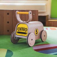 Rutschauto aus Holz 05