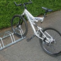 Fahrradständer BxTxH 1580x390x250 mm, verzinkte Stahlkonstruktion, Einstellplatz für 5 Fahrräder