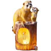LED-Solar-Erdmännchen - Auf Baumstamm