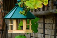 Klassisches 6-eckiges Vogelhaus zum Aufhängen, Grün