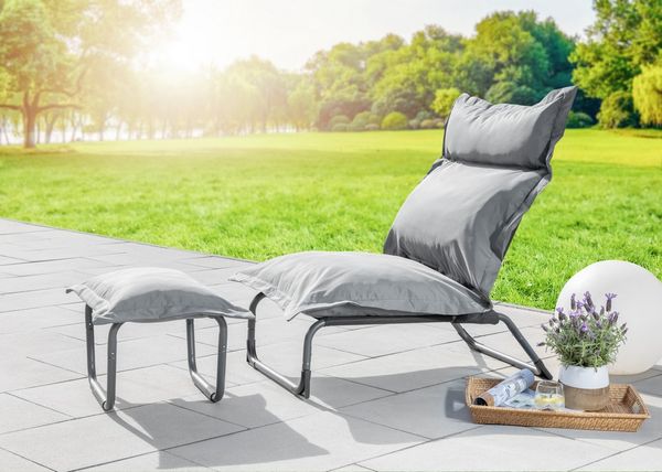 verstellbarer Stuhl inkl. Hocker