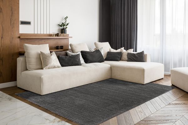 Teppich Nila 100 Anthrazit