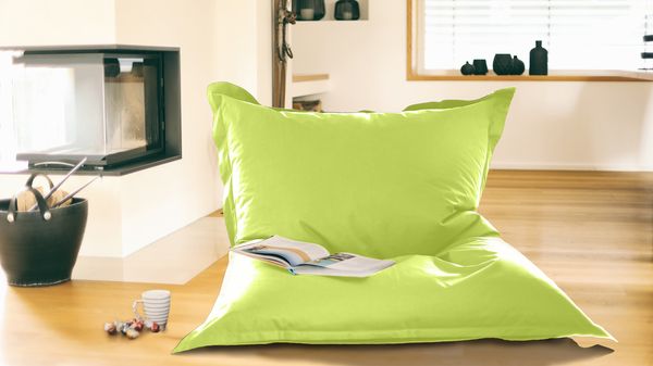 Outdoorfähiger XL Sitzsack MESO, ca.100x140 cm, Farbe: Apfelgrün