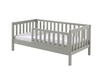 Juniorbett mit 70x140 cm, Umrandung mit senkrechten Sprossen, Ausf. Kiefer massiv hellgrau lackiert