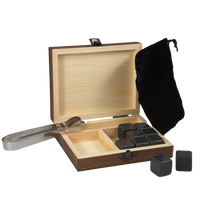 Holzfäller Eiswürfel-Steine »Whisky Steine 9 Eiswürfel aus Basalt mit Samtbeutel, Holzbox & Zange - Vatertags Geschenkidee
