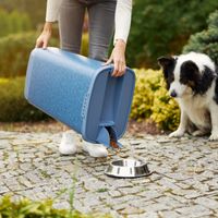 Rotho MyPet Cody Tierfutterbehälter 50l mit Deckel und Schüttvorrichtung, blau