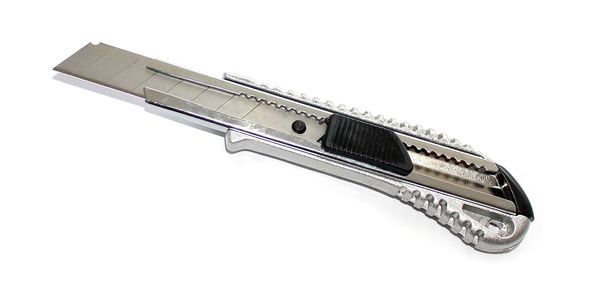 12 Stück Alu-Teppichmesser Druckguss Cuttermesser 18 mm
