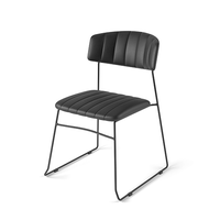 Mundo Stapelstuhl Schwarz, kunstleder gepolstert, feuerhemmend, 54x55x79cm (BxTxH), 53002