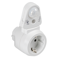 Steckdosenadapter mit Bewegungsmelder