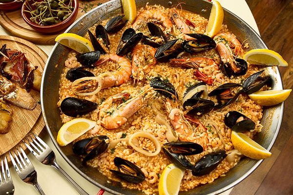 Paella World Original spanische Paella Pfanne Typ Valenciana - emailliert 12cm