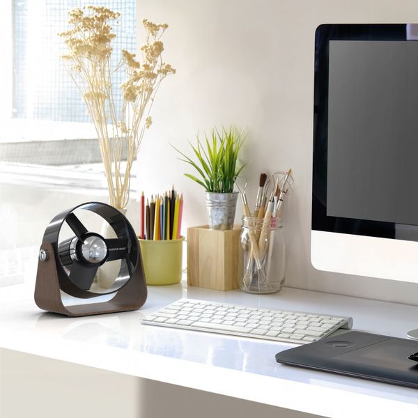 Sharper Image USB-Ventilator SBS1 black